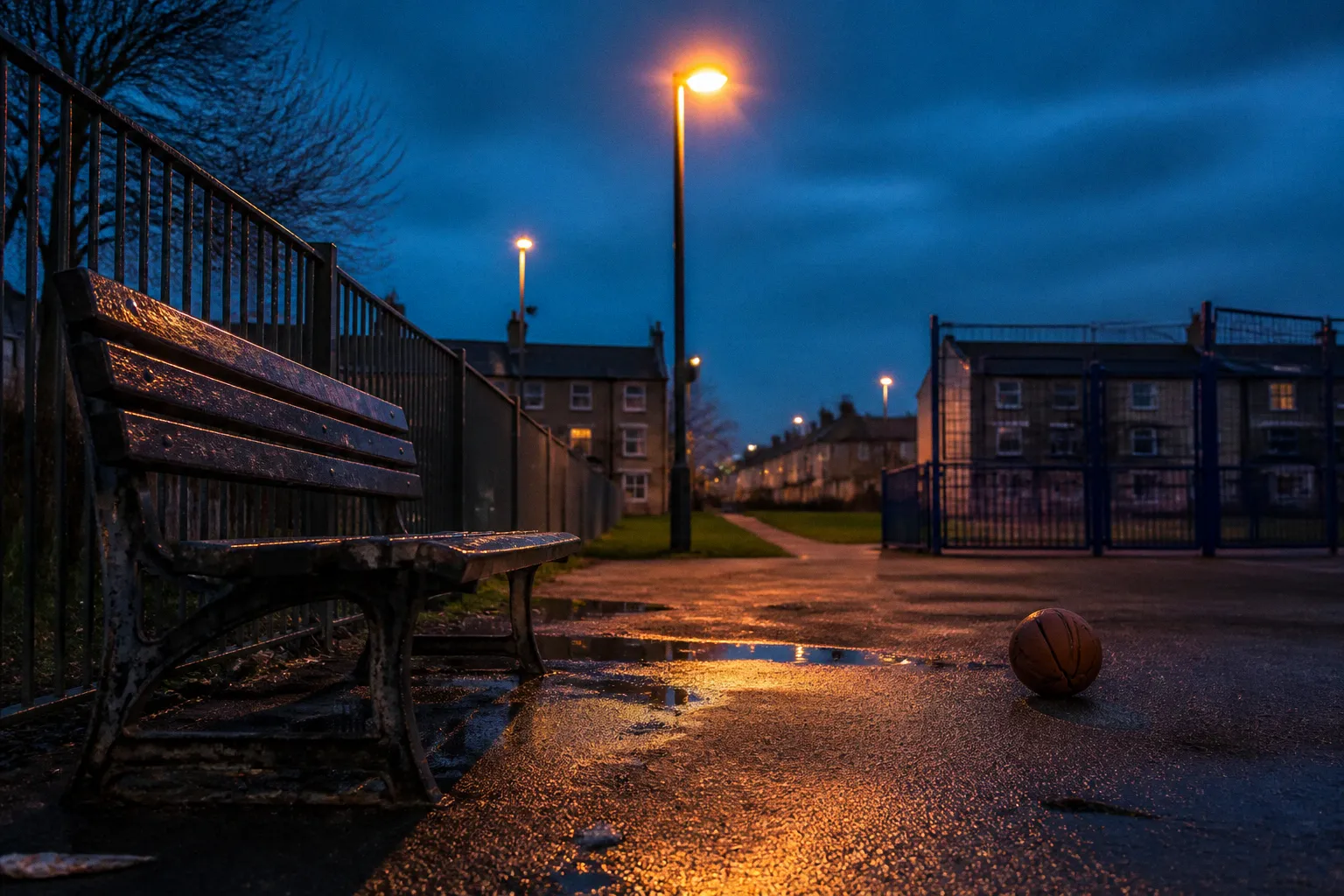 Youth crime in Grimsby: diversion or court prosecution?